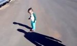 Funny Video : Vom Schatten Gejagt