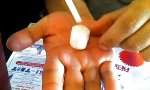 Funny Video : Die Taschentuch-Pille