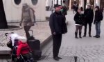 Funny Video : Straßenmusiker-Nachwuchs
