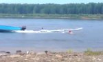 Lustiges Video : Der mit dem Boot schwimmt
