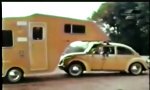 Lustiges Video : 1974 Beetle and Camper