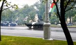 Lustiges Video : Der Panzer, der nicht geradeaus fahren konnte