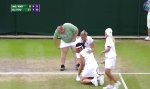 Funny Video - Tennis-Fan mit großem Maul darf selbst ran in Wimbledon