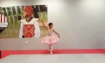 Movie : Vorbereitung auf den Schulball