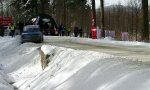 Funny Video : Zuschauerbergedienst bei Rallye