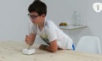 Lustiges Video : Hol die Nuss aus dem Röhrchen