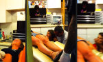 Funny Video : Beistand beim Bauchnabelpiercing