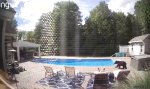 Movie : Spezieller Weckdienst fürs Nickerchen am Pool