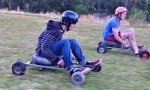 Lustiges Video : Grass-Kart-Racing